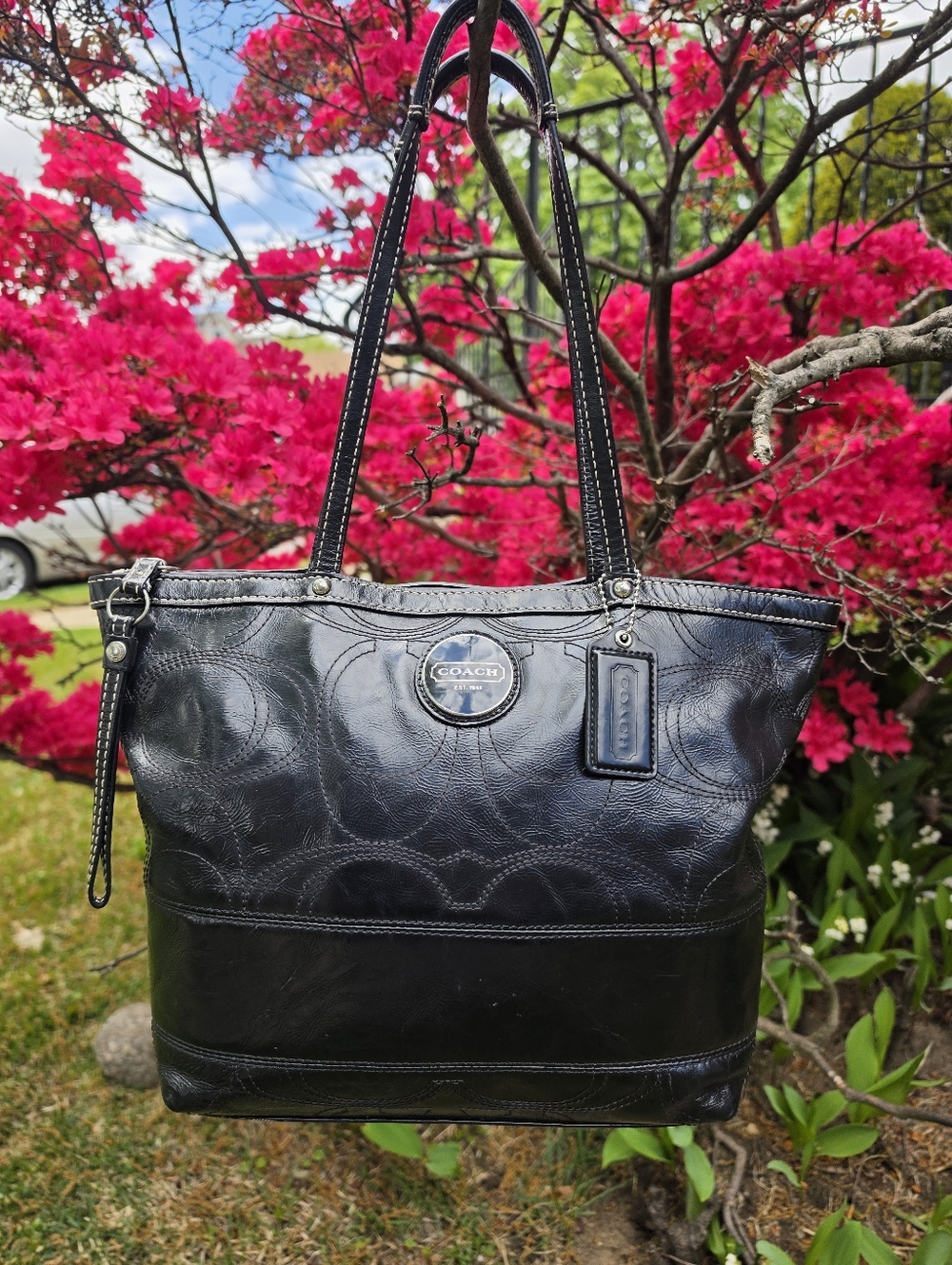 Coach  Signature Sis Stitch Black Patent Leather Medium Tote Shoulder Bag!